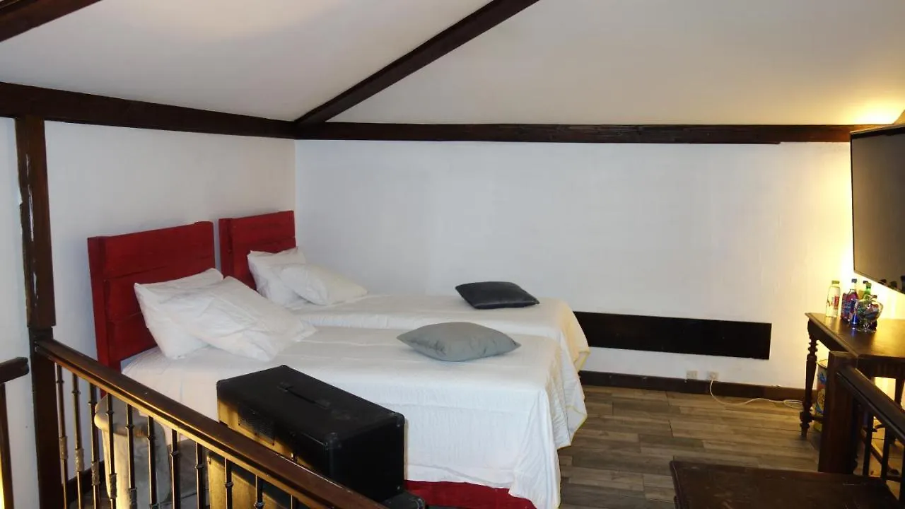 Bed and breakfast Hostelry Music Repetition Écully Francia